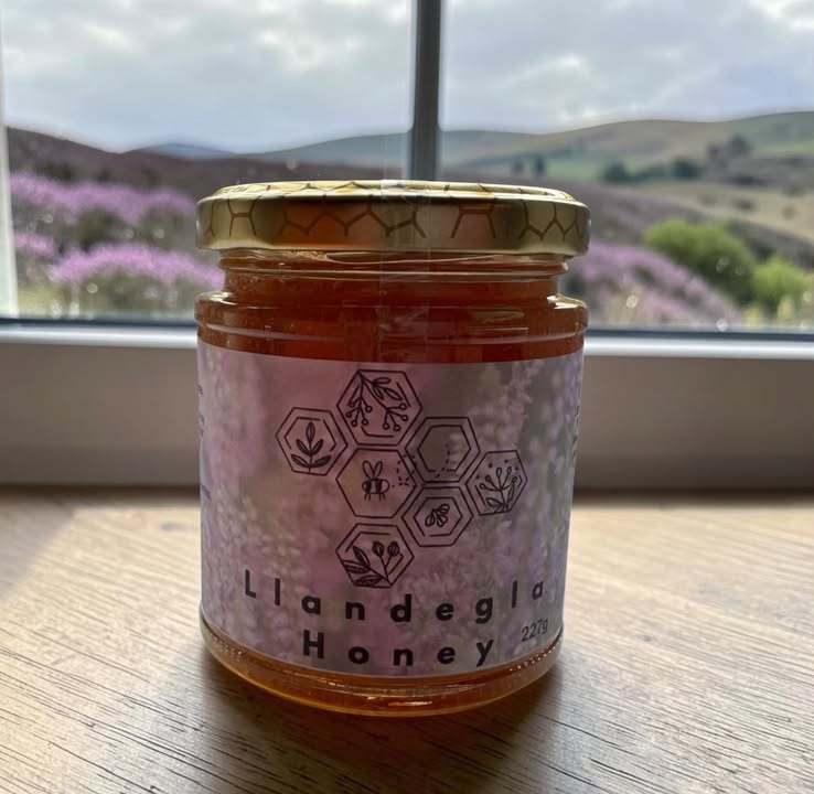 💜 Pure Welsh Llandegla Heather Honey 💜 Now available £6 for 1/2lb jar Please message…